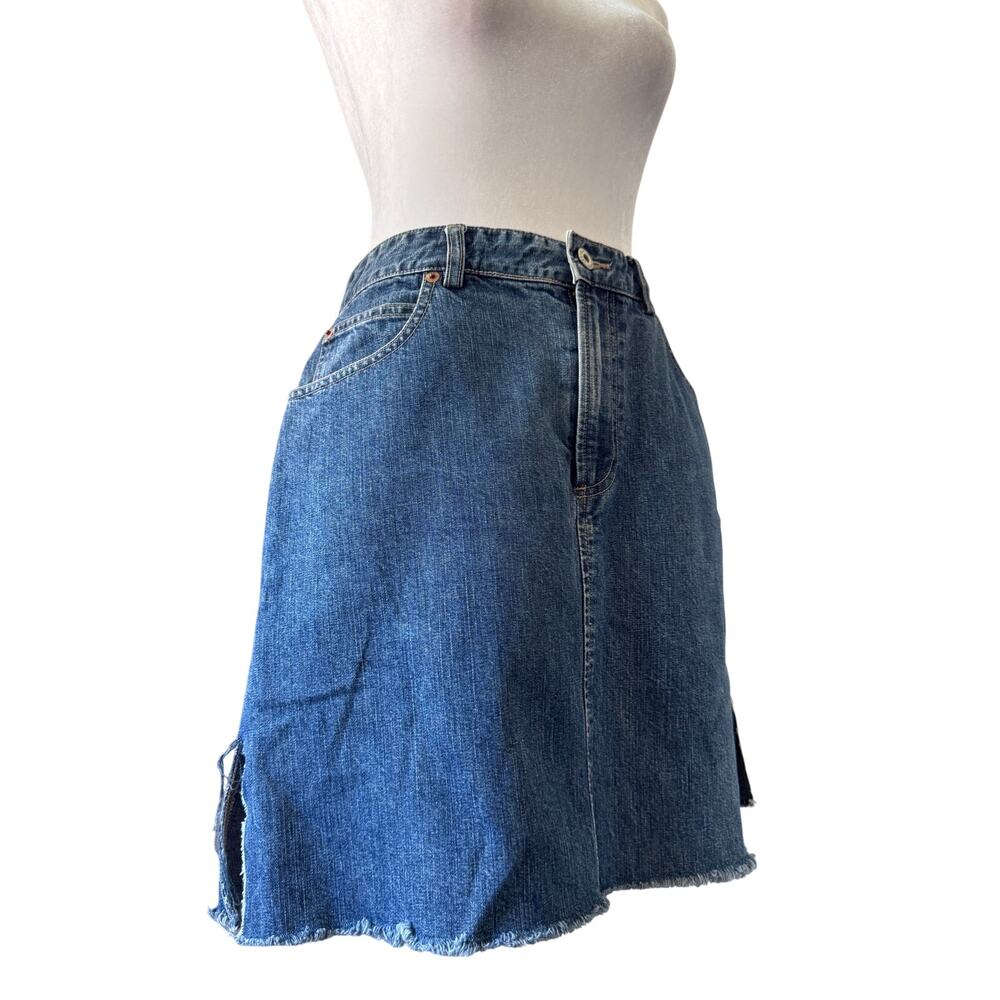 Vintage Y2K Gap Medium Wash Denim Mini Skirt w/ Distressed Side Slits
